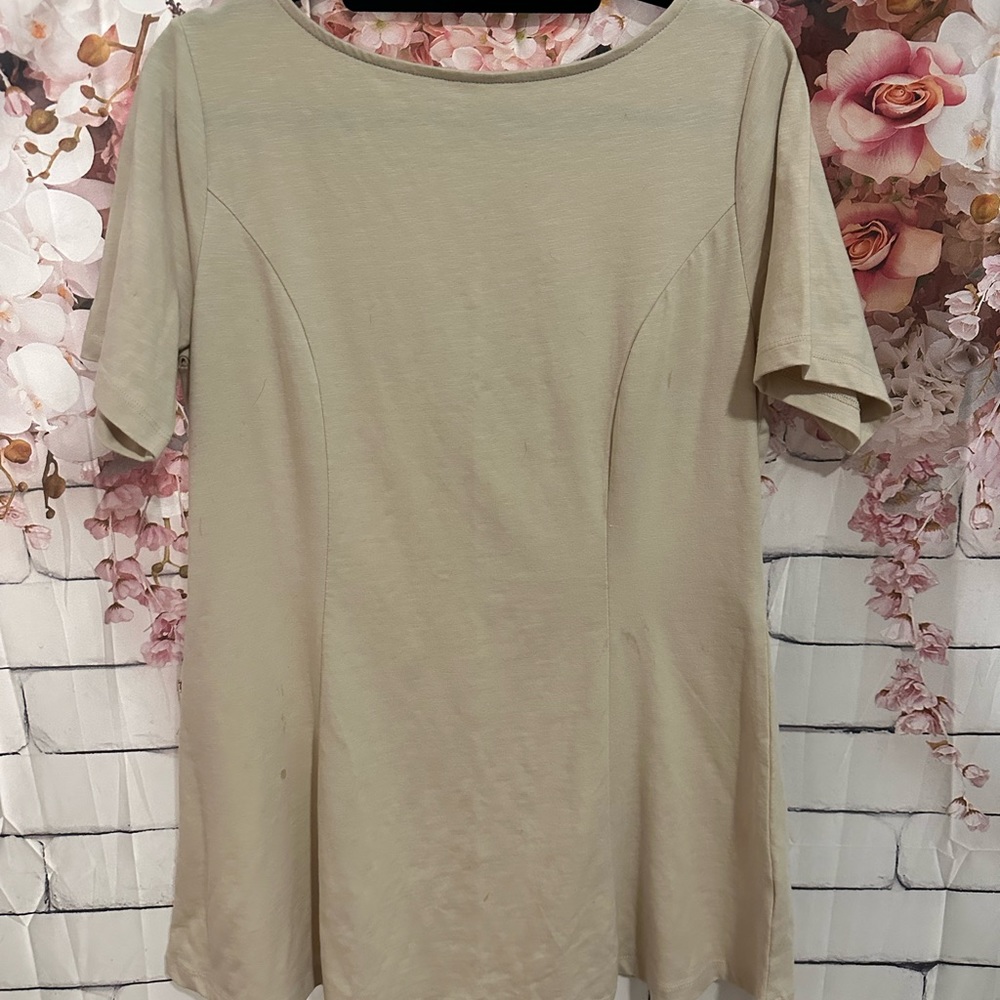 Denim & Co tapered long T shirt. Size XS.